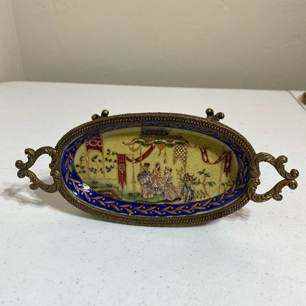 Kings Court Small Serving Dish Ormolu Dish Collections